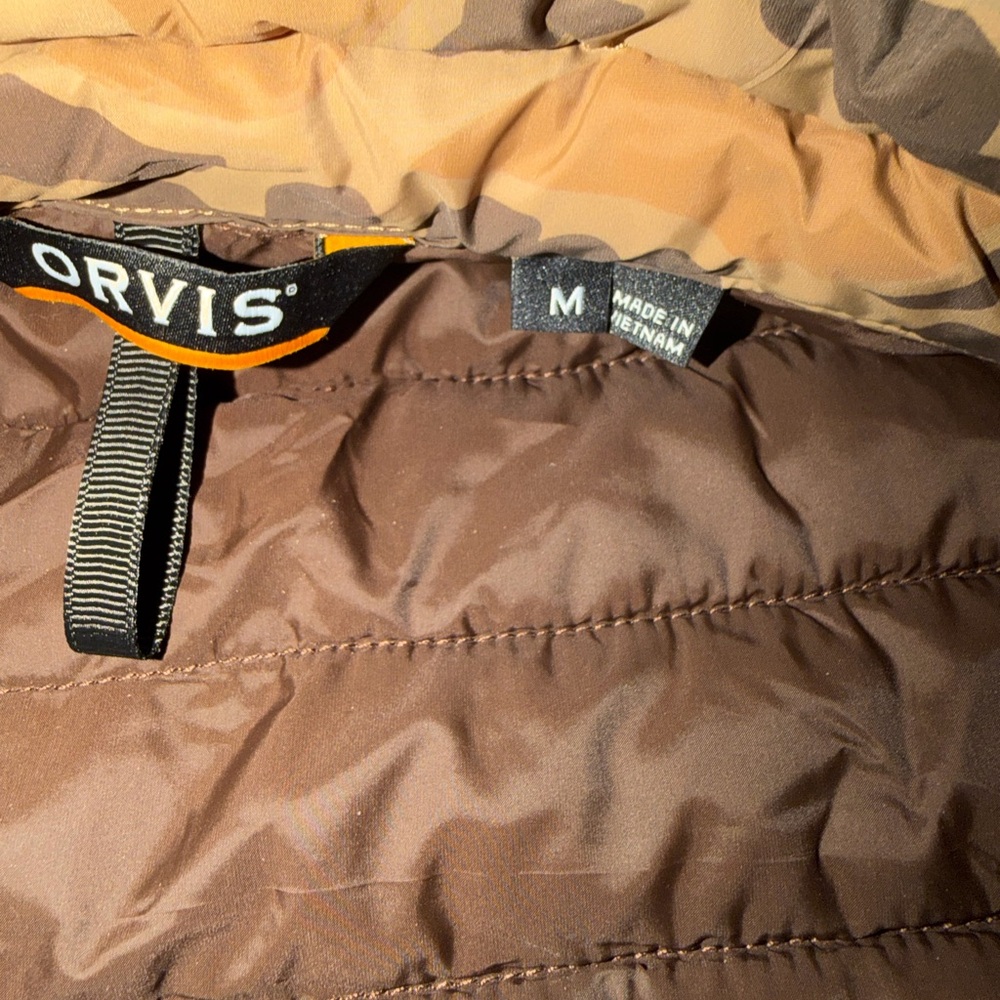 NWT Orvis Men's Drift Vest - Camo - Picture 4 of 5